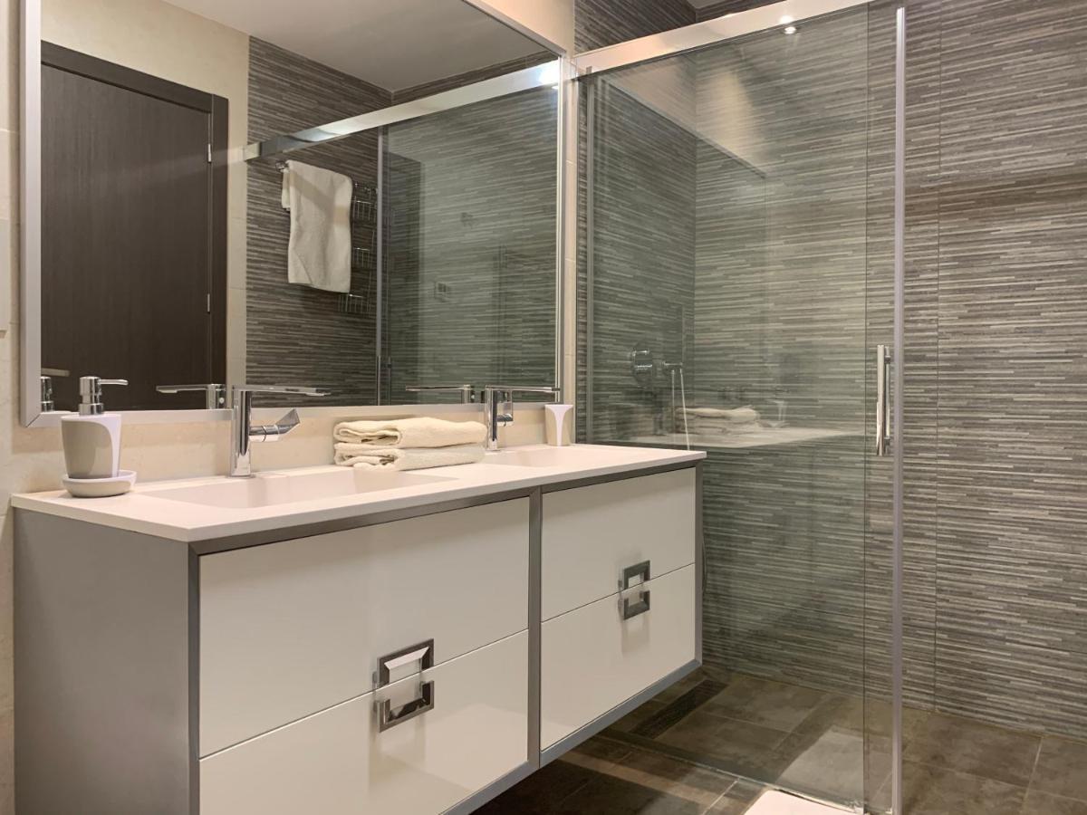Apartamento De Lujo En Primera Linea De Playa Benidorm Exteriör bild