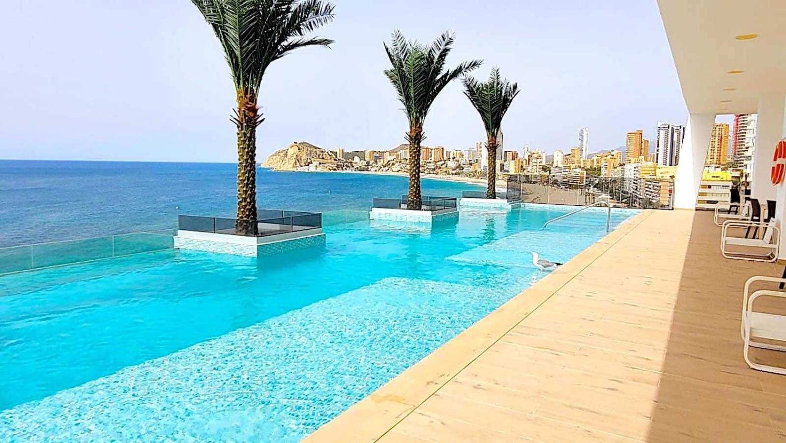 Apartamento De Lujo En Primera Linea De Playa Benidorm Exteriör bild